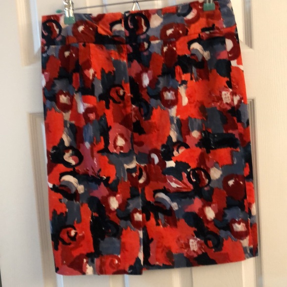 Anthropologie corduroy skirt by Vanessa and Virginia in excellent condition - Picture 2 of 3